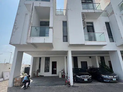 4 Bedroom Terrace — Lekki, Lagos
