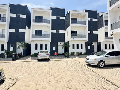Exquisite 4 Bedroom Duplex+ BQ — Ibrahim Street Lifecamp Abuja, Life Camp, Abuja